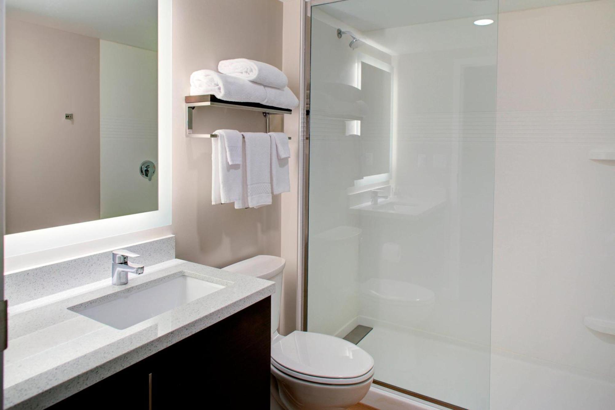 Towneplace Suites By Marriott Parkersburg Bagian luar foto