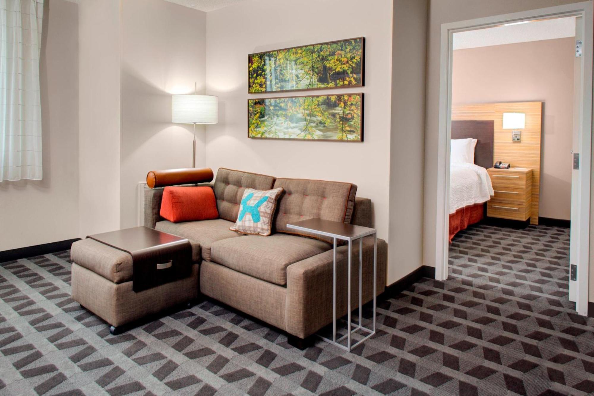 Towneplace Suites By Marriott Parkersburg Bagian luar foto